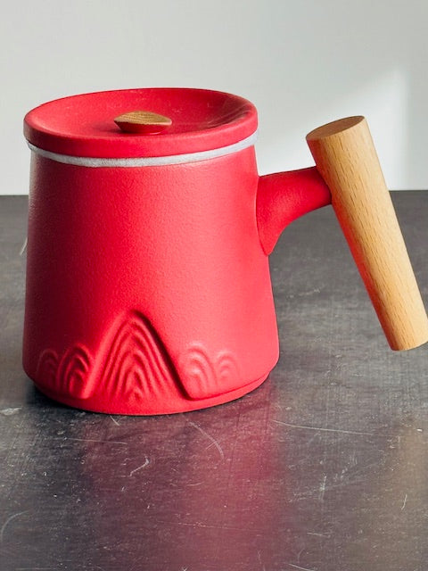 13oz Tea Mugs with Lid and Infuser for Loose Leaf Tea Mountain Range-Red by Urban Tokyo