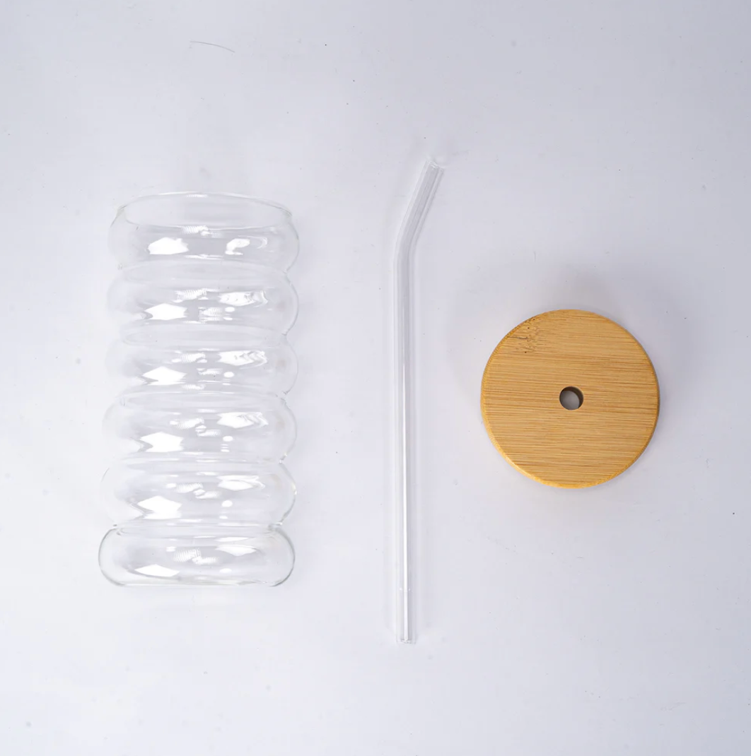 16oz Glass Tea Cup with Lid and Straw by Urban Tokyo