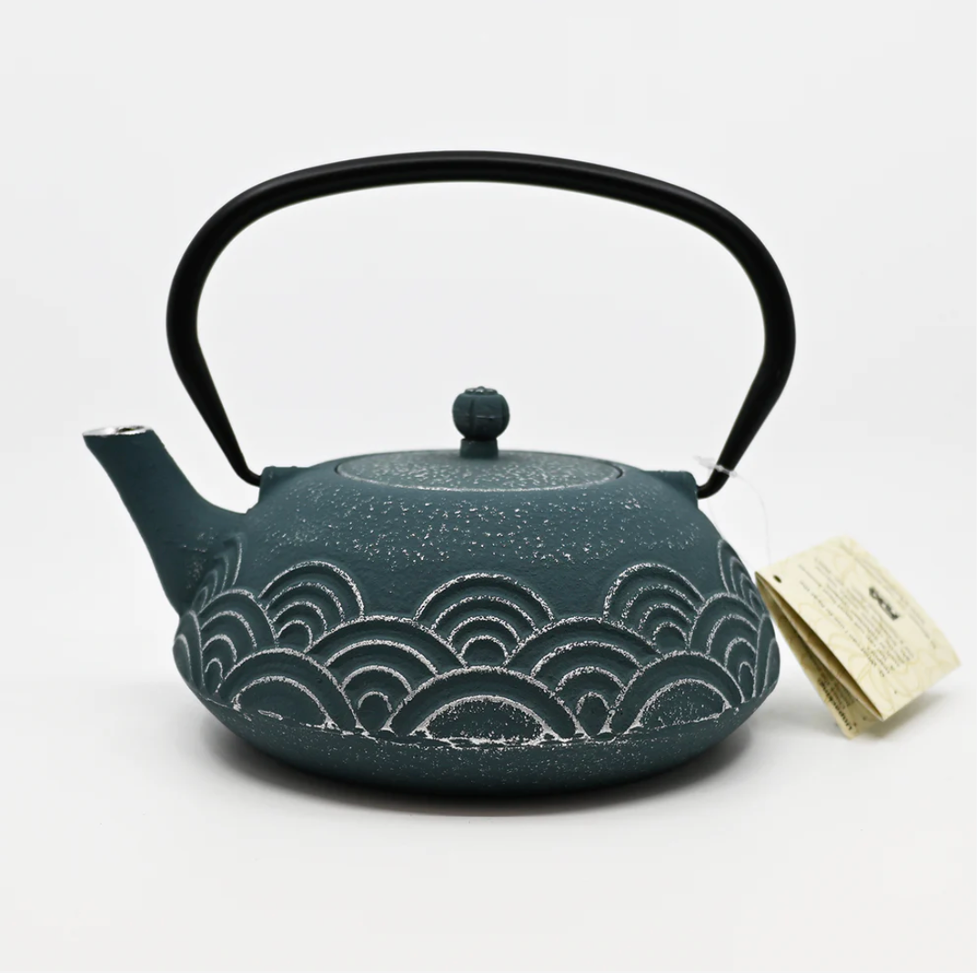 Blue Seigaiha Design 40oz Cast Iron Tea Pot by