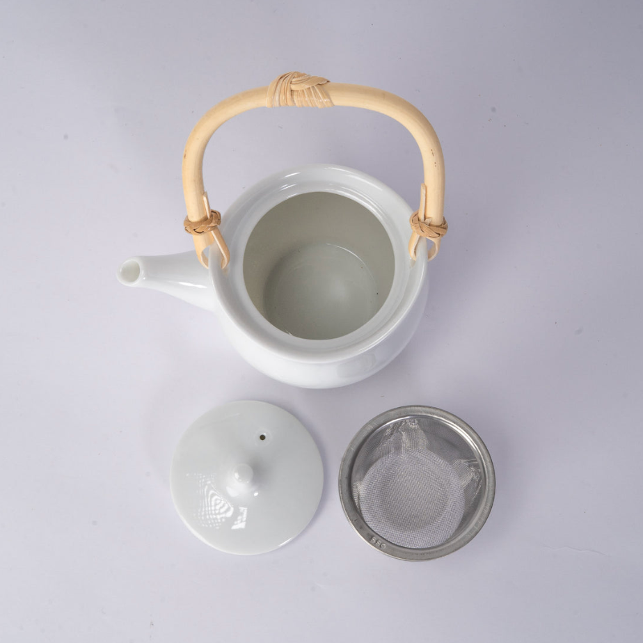 Miyama Kanon 14oz Minoware Porcelain Teapot by Urban Tokyo